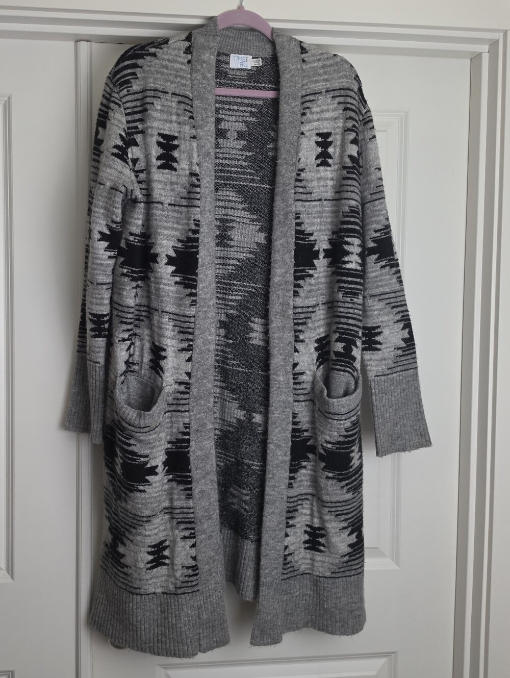 Gray/Black Patterned Open-Front Women's Cardigan Sweater